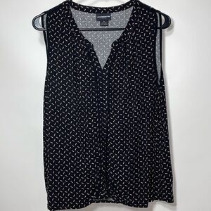 Liz Claiborne sleeveless blouse